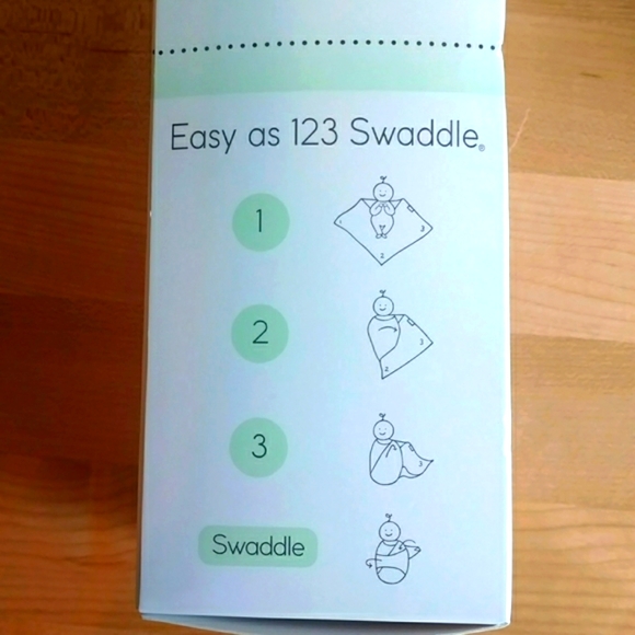 NWT Muslin swaddle - Picture 3 of 4